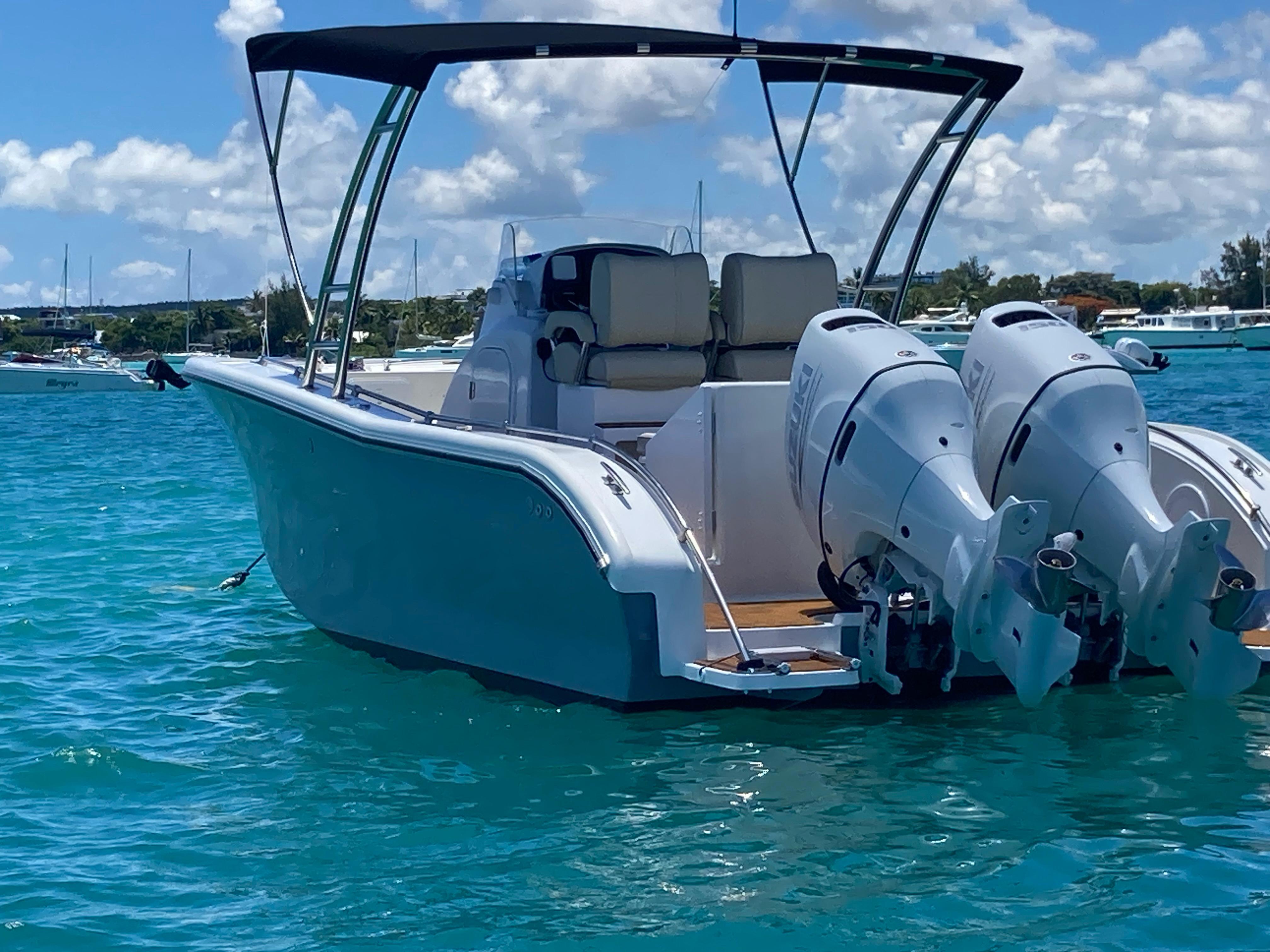 Octopus Yachts 260'